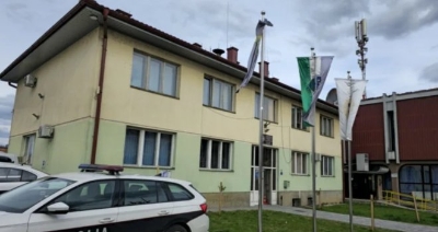 Hapšenja u Velikoj Kladuši: Maloljetnik osumnjičen za silovanje, druga osoba za ubistvo