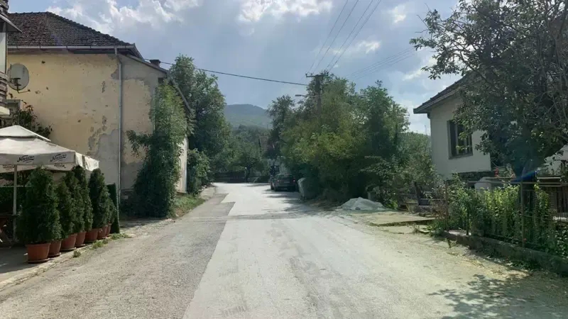 Kuća u Srbiji, štala u BiH: Selo u kojem granica prolazi kroz imanja