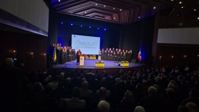 VIDEO: “Svečana akademija Univerziteta u Zenici” Promovisano 11 doktora nauka, obilježeno 26 godina postojanja