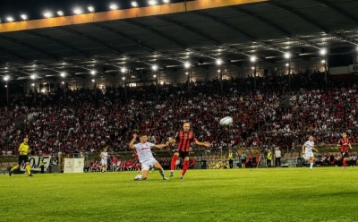 U odličnoj atmosferi na derbiju devetog kola: Čelik i Sarajevo remizirali na Bilinom polju