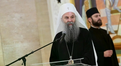 Патријарх Порфирије служи опијело Ратку Младићу