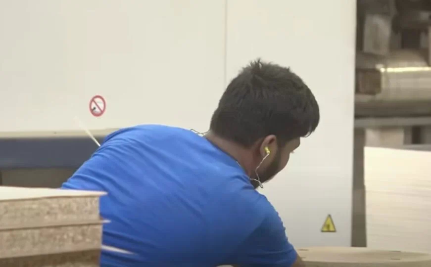 Misterija stranih radnika u BiH: Problemi počeli kada je isplaćena prva plata. Primili novac, poslali ga porodicama i nestali