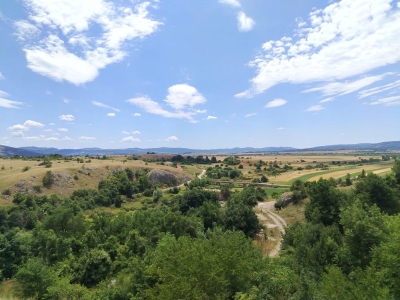 Danas naoblačenje uz kišu i pljuskove i jači vjetar