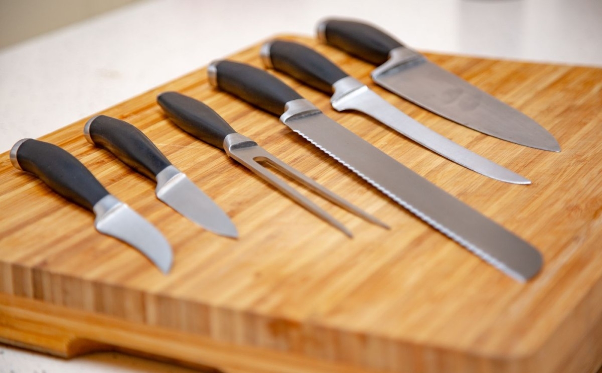 Velika greška u kuhinji: Evo zašto noževe nikada ne biste trebali prati u mašini za suđe