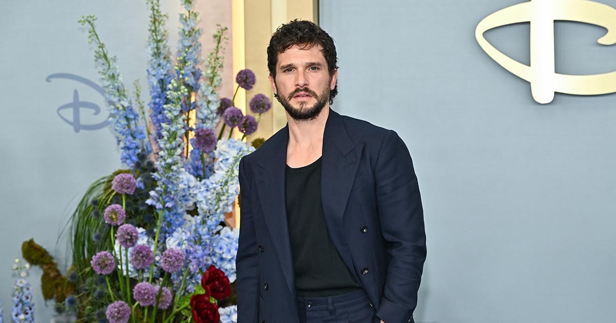 Kit Harington ispričao bizarnu situaciju iz djetinjstva: "Gledali su me kao da sam glup"