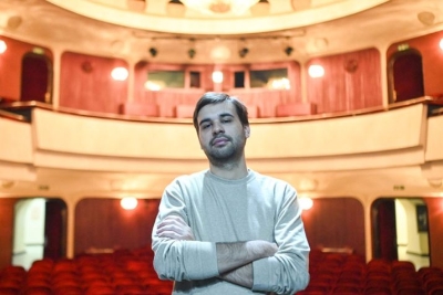 Banjalučanin Nikola Bundalo režira “Sumnjivo lice” u Narodnom pozorištu u Beogradu