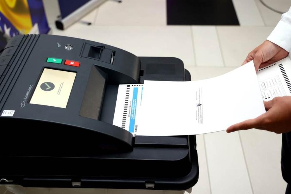 CIK objavio uputstva: Kako pravilno označiti glasačke listiće (VIDEO)