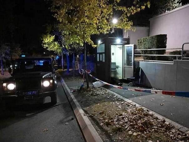 U Srbiji crveni stepen sigurnosti: Policajac ubio tinejdžera ispred Ambasade Izraela u Beogradu
