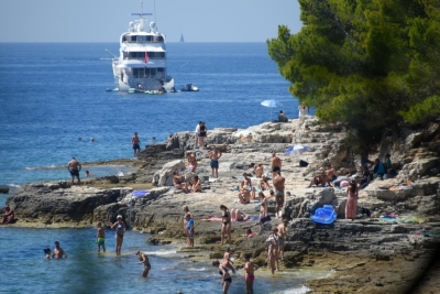 ŠOK U ISTRI: Dvojica stranaca osumnjičena za snimanje gole djece, jedan pokušao pobjeći