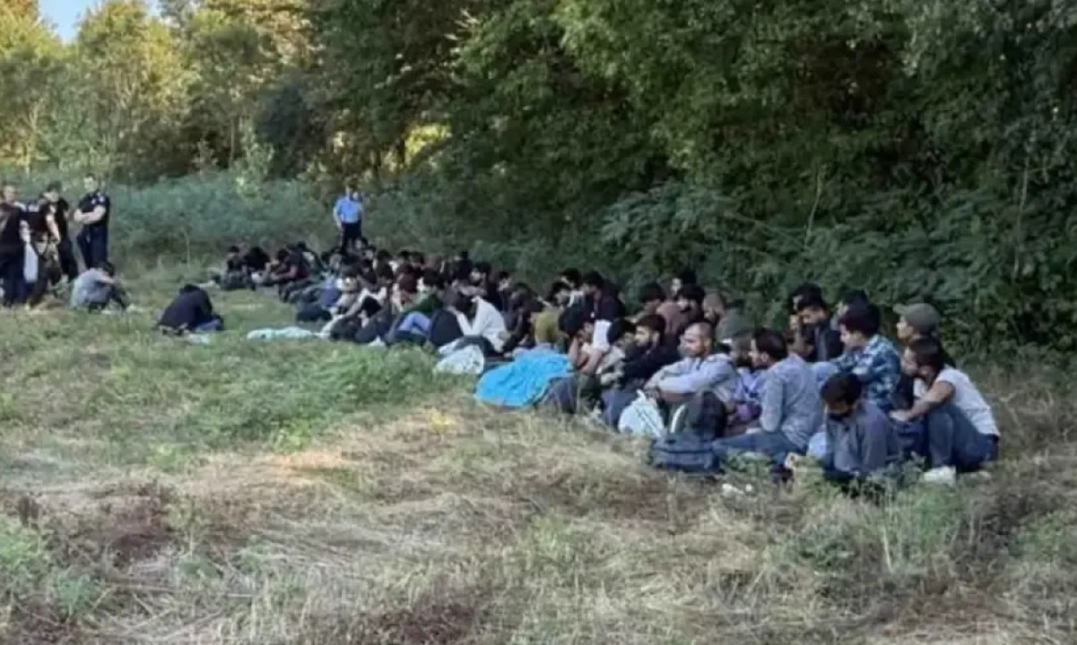 Migranti sa ratnim oznakama otkriveni kod Bistrice: U toku velika akcija policije RS, Granične policije i MUP-a Hrvatske