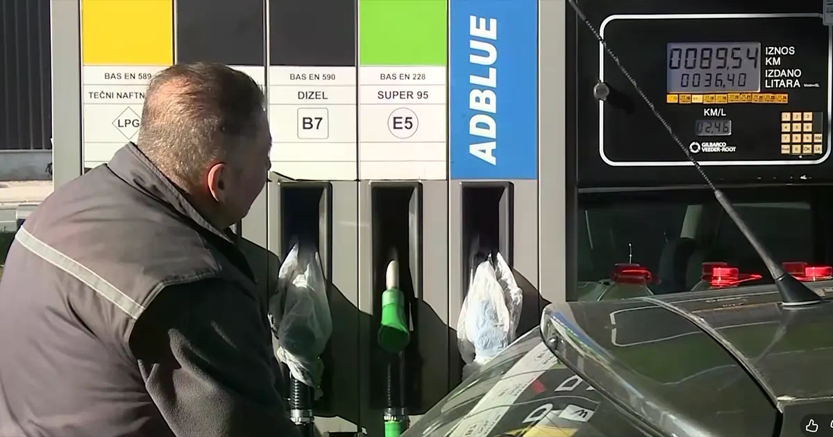 Koliko je pojeftinilo gorivo u BiH i kad se očekuje osjetnije sniženje cijena