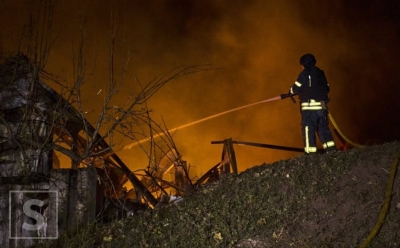 Požari haraju jugoistokom SAD-a: Hiljade porodica evakuisano, vatrogasci se nadaju kiši