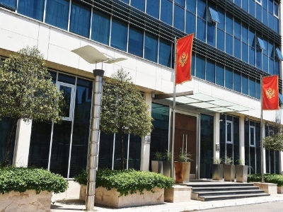 CG: Potpisano više sporazuma, prisustvovali Spajić i Makron