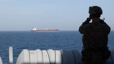 Reuters: Iran uveo strogu kontrolu prolaska kroz Hormuški moreuz, trgovina naftom usporena