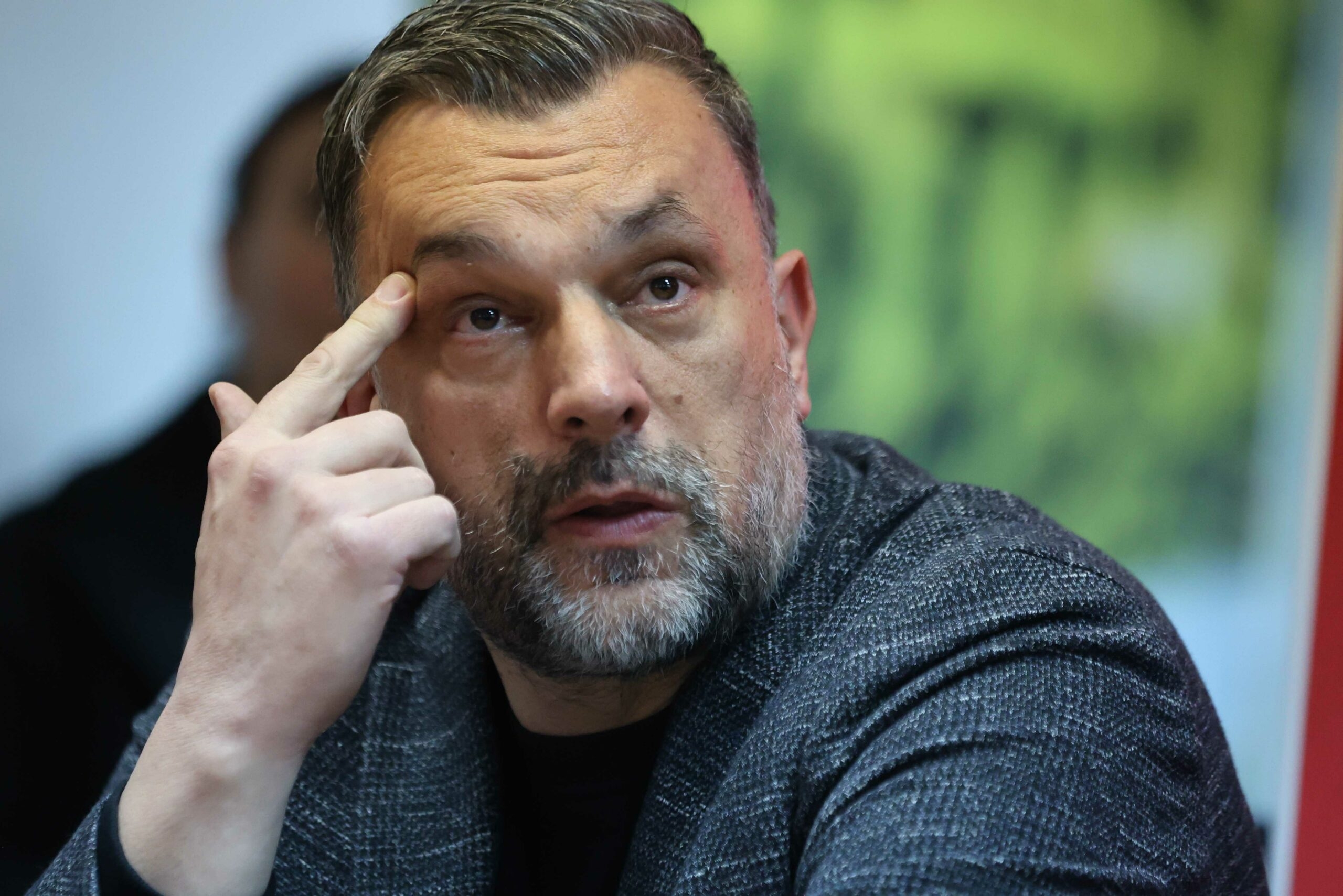 Konaković nije birao riječi „SNSD je PLJAČKAŠ ljudi u Republici Srpskoj“