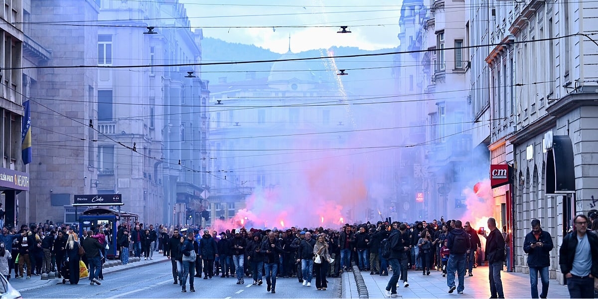 Uz baklje i pjesmu od Katedrale do Koševa: Horde zla krenule na 161. derbi