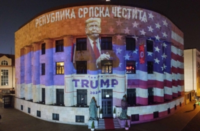 AMERIČKI BANKARI TRLJAJU RUKE: Upravo su dali ogroman kredit RS-u!