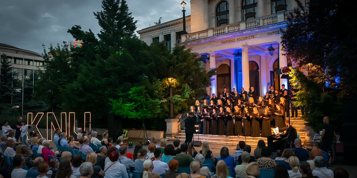 Ovogodišnje izdanje programa "Kultura na ulice!" završava koncertom solista i Hora Opere NPS u ambijentu Svrzine kuće