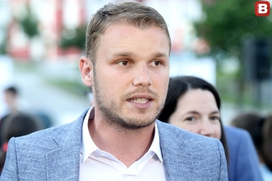 STANIVUKOVIĆU STIGAO BRUTALAN ODGOVOR IZ SRBIJE: 'Ostao si na pogrešnoj strani...'