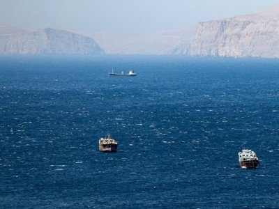Teheran: Ormuz neće ostati otvoren ako SAD nastave blokadu