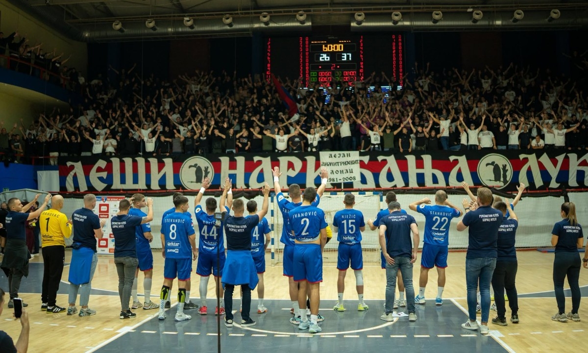 Puna dvorana Borik vratila vjeru u rukomet: Klub se dovija da preživi i sanja o staroj slavi FOTO