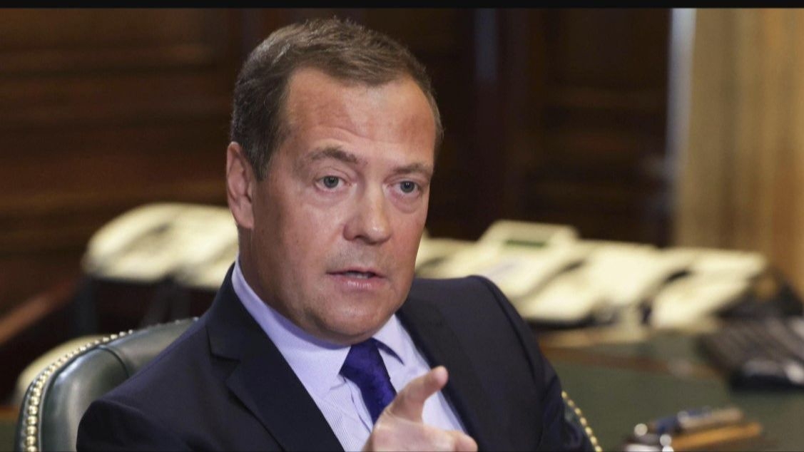 Medvedev tvrdi: Finska se sprema za rat i napad na Rusiju