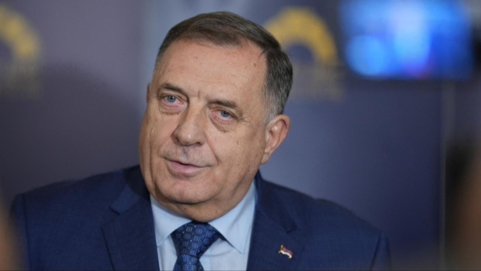 Dodik: Narod RS zna da je politika SNSD-a ona koja garantuje mir