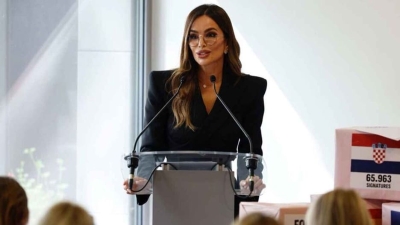 Aleksandar Savanović: Severina, mislilac na pozornici