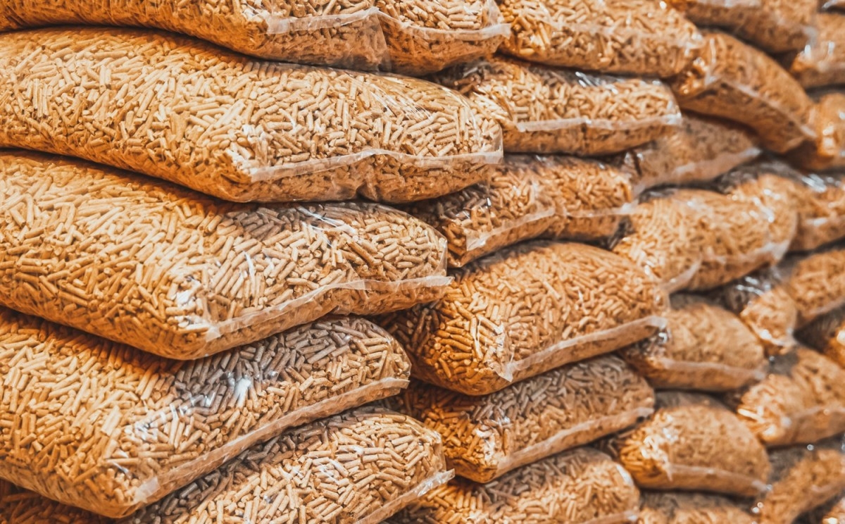 Poskupljenja diktiraju trgovci: U pojedinim dijelovima BiH cijene peleta i do 900 KM