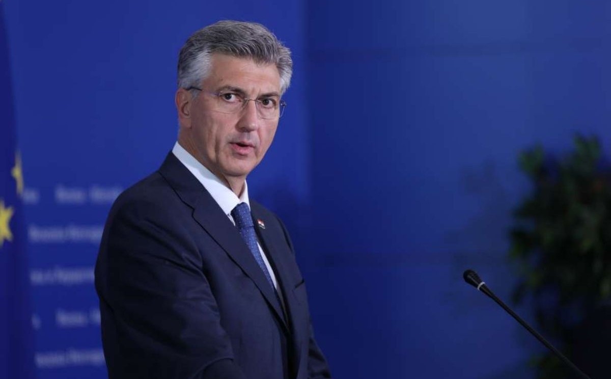 Plenković: Sahranom zločinca Ratka Mladića uz najviše državne počasti Srbija bi zatvorila vrata EU