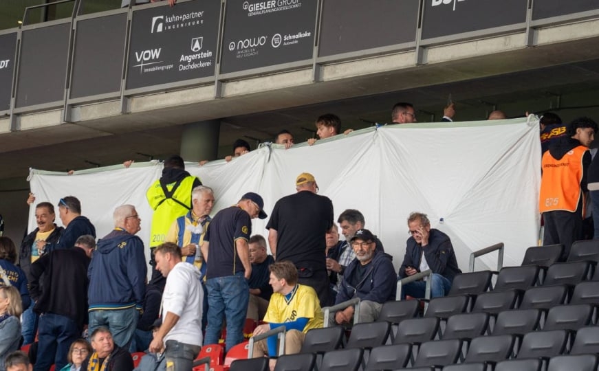 Tragedija pogodila njemački fudbal: 53-godišnjak preminuo uoči utakmice Eintrachta