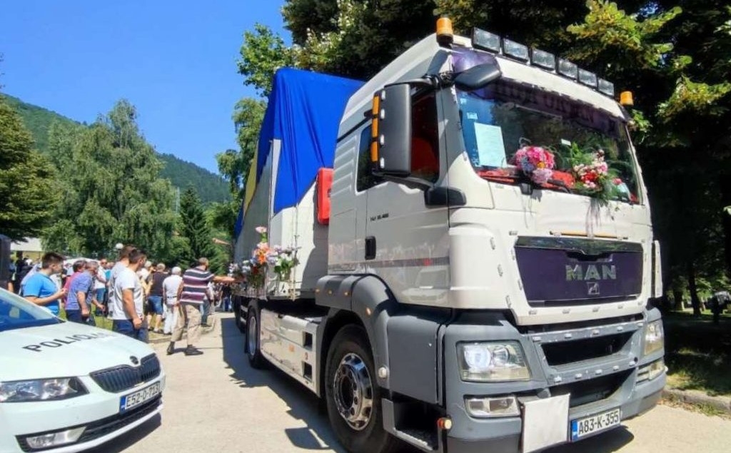 Na put ka Potočarima: Sutra ispraćaj posmrtnih ostataka 10 žrtava genocida u Srebrenici