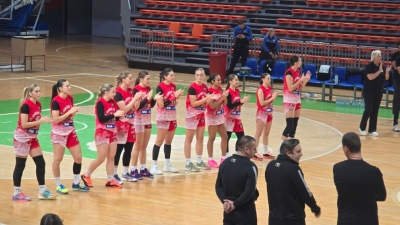 VIDEO: Jumper dobio gradski derbi s 30 poena razlike i ostao sam na vrhu tabele bez poraza