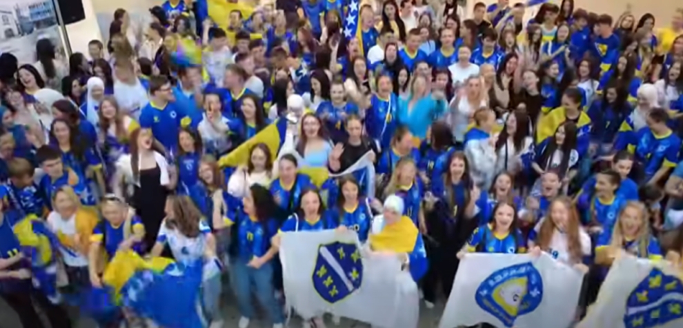 VIDEO: Dan podrške reprezentaciji BiH u Medicinskoj školi Zenica