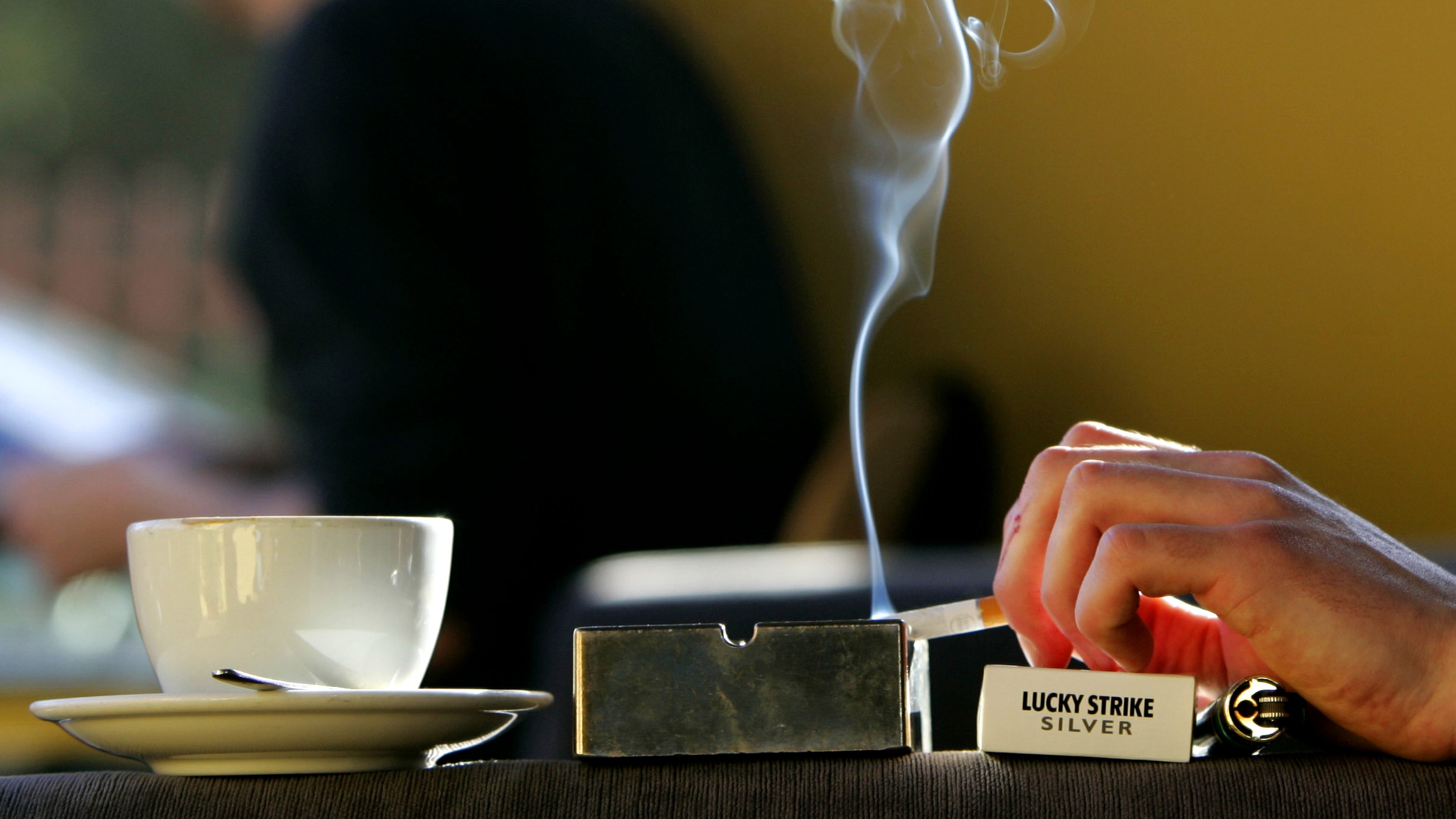 Dok Evropa ostavlja cigarete, Hrvati puše sve više: Treći su u cijeloj EU