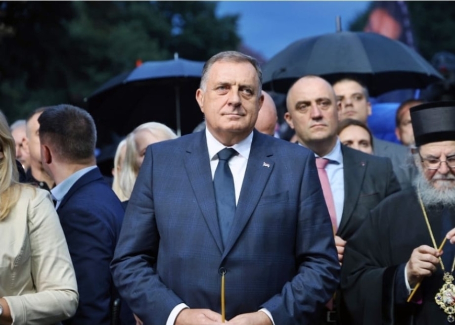 KAKO BAJA KAŽE: Dodik naredio Miniću da ga imenuje u organizacioni odbor kako bi mogao govoriti u Mrkonjić Gradu 4. augusta