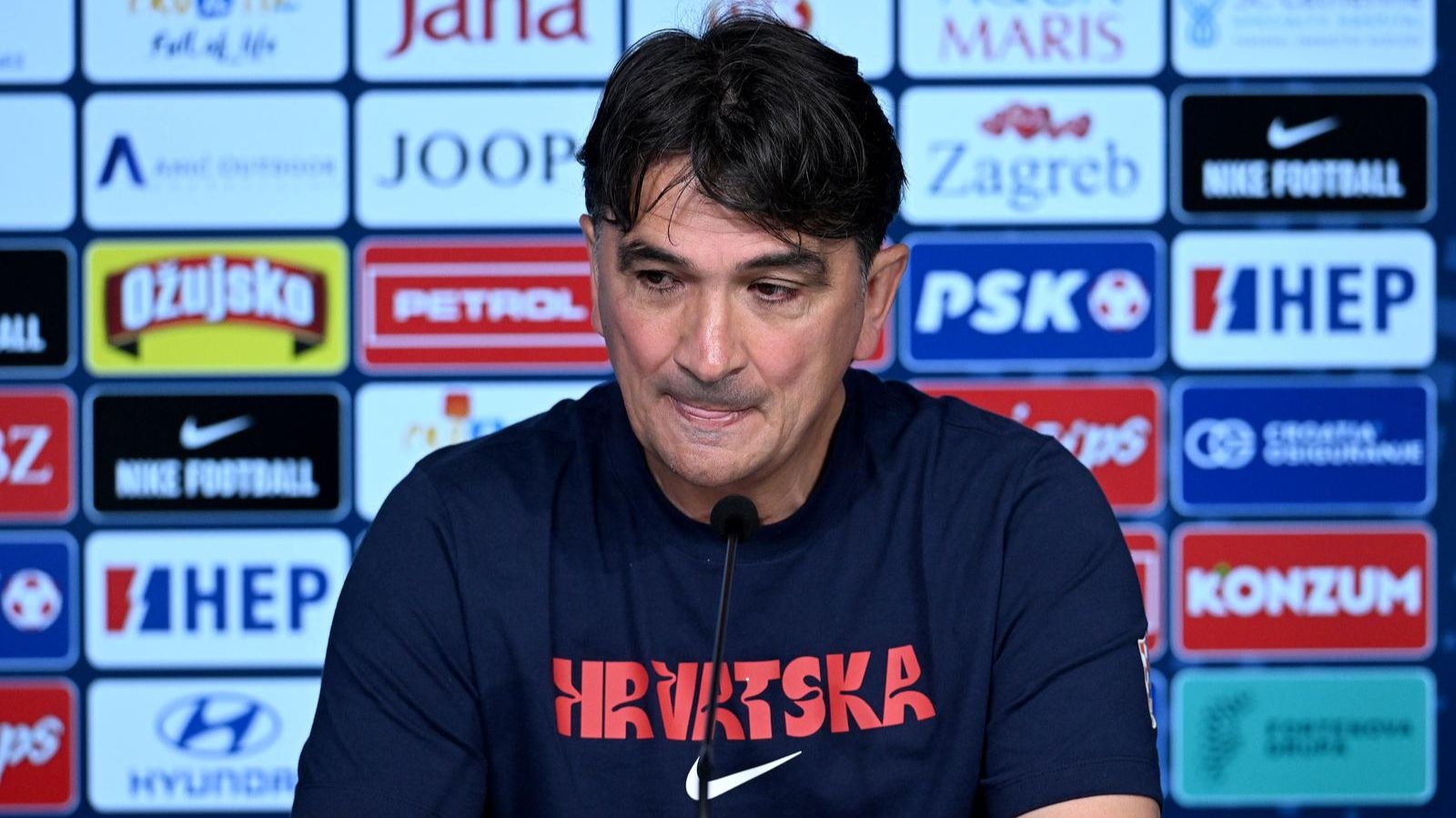 Dalić prelomio pred Englesku: Hrvatska će zaigrati s trojicom nazad, poznat i vjerovatni sastav