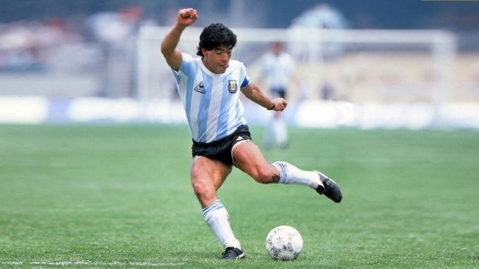 „Božja ruka“ vrijedi milione: Maradonina lopta dobila novog vlasnika