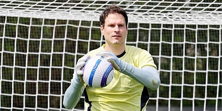 Bivši Zmaj Asmir Begović se oprostio od nekadašnjeg prvaka Engleske