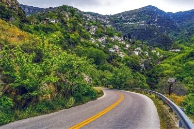 Ovo morate da imate ako autom idete u Grčku: Nova pravila poslije skoro 50 godina