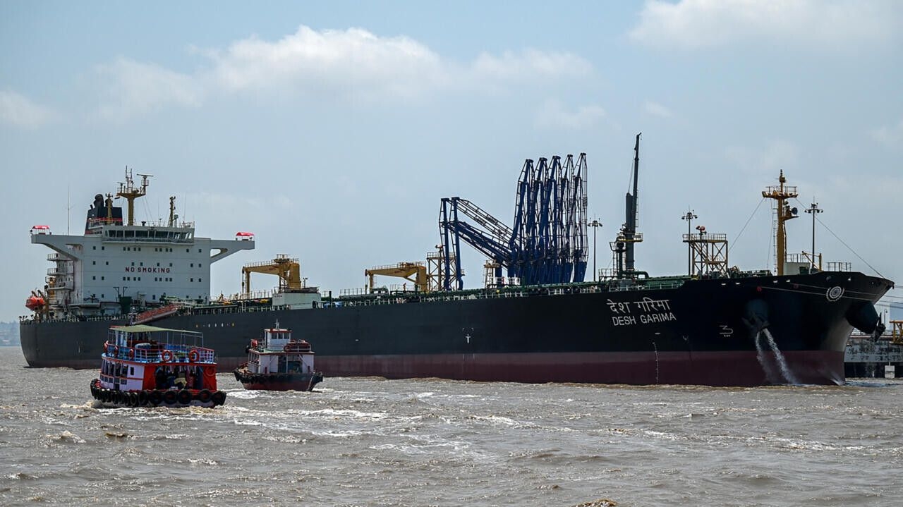 Pogođen tanker kod Omana: Britanci odmah reagovali, Vašington izdao upozorenje