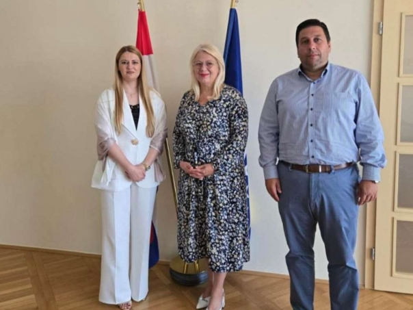 Pruga prema Martin Brodu za bolju povezanost Krajine i dodatni turistički razvoj