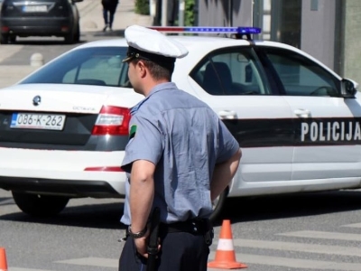 Pretresi zbog oružja u više opština