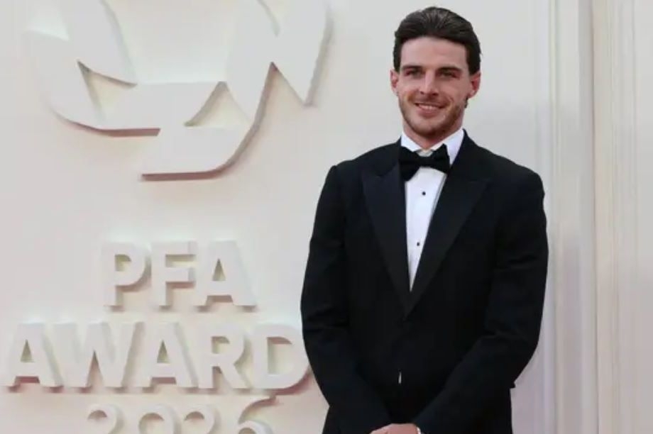 Svi pričaju o reakciji Declana Ricea nakon što je Bruno Fernandes proglašen najboljim igračem Lige
