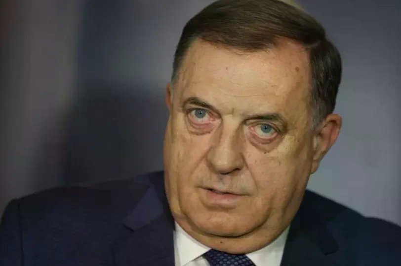 Najavljeni protesti u Chicagu zbog dodjele priznanja Dodiku