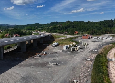 Snimci iz zraka: Pusto gradilište na važnoj dionici Koridora 5c