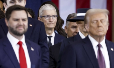 NOVI AI MODEL 'NAVIJA' ZA TRUMPA: Je li se šef Applea prepao? Već dva mjeseca nakon što je Tim Cook prisustvovao inauguraciji...