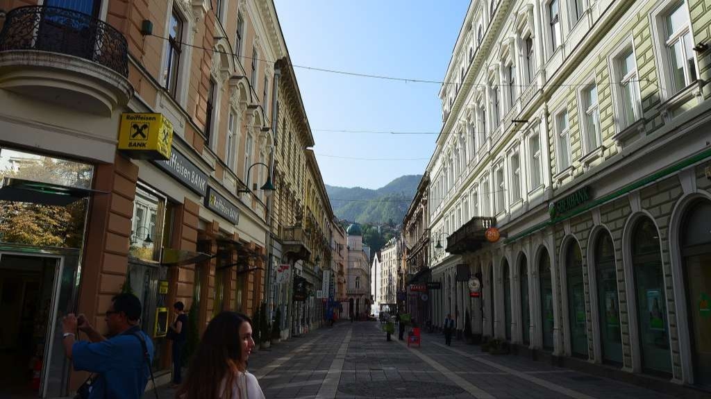 Arije s balkona odgođene za srijedu: Štrosmajerova ulica postaje koncertna scena pod otvorenim nebom