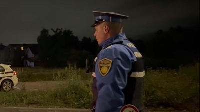 Mladić Fiatom udario biciklistu, muškarac teško povrijeđen i zadržan u bolnici