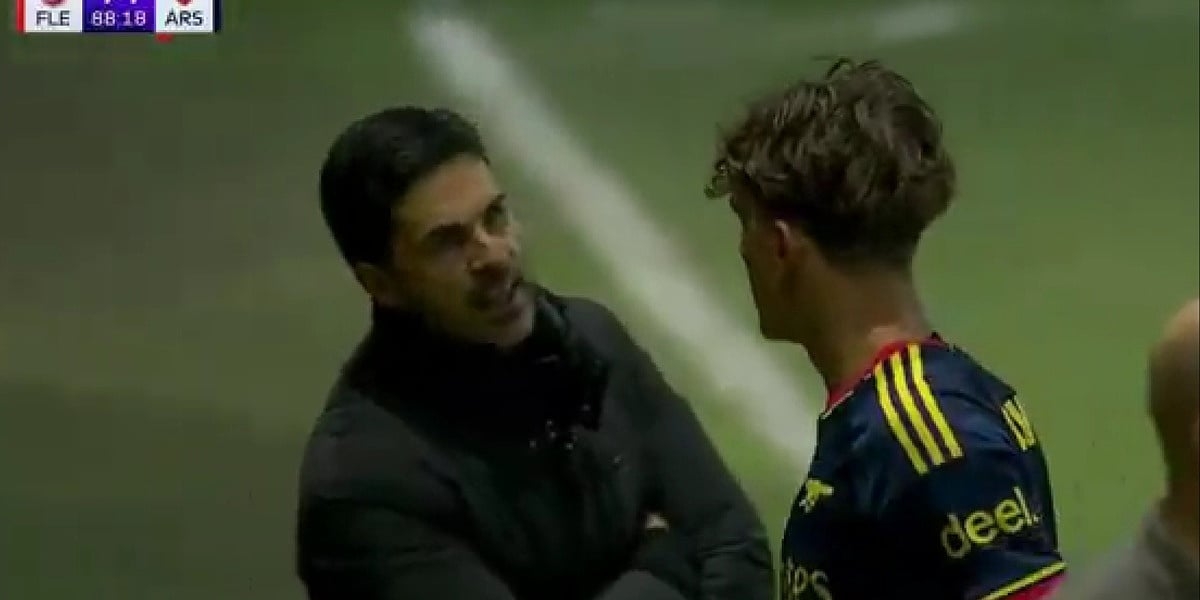 Arteta "naružio" tinejdžera zbog crvenog kartona pa se našao na udaru kritika, neće otkriti šta mu je rekao